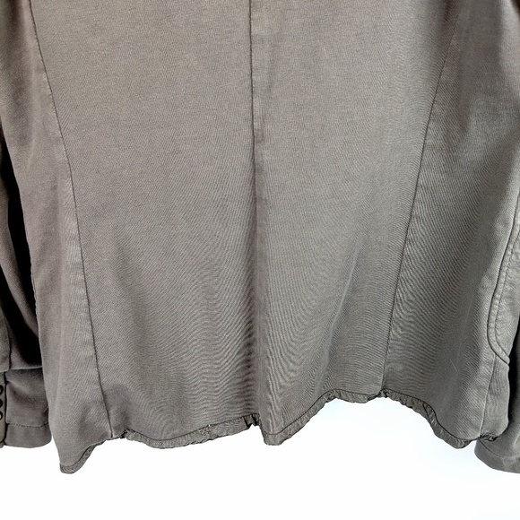 NOVEMB3R Gray Unstructured Knit 2 Button Blazer - Picture 6 of 7